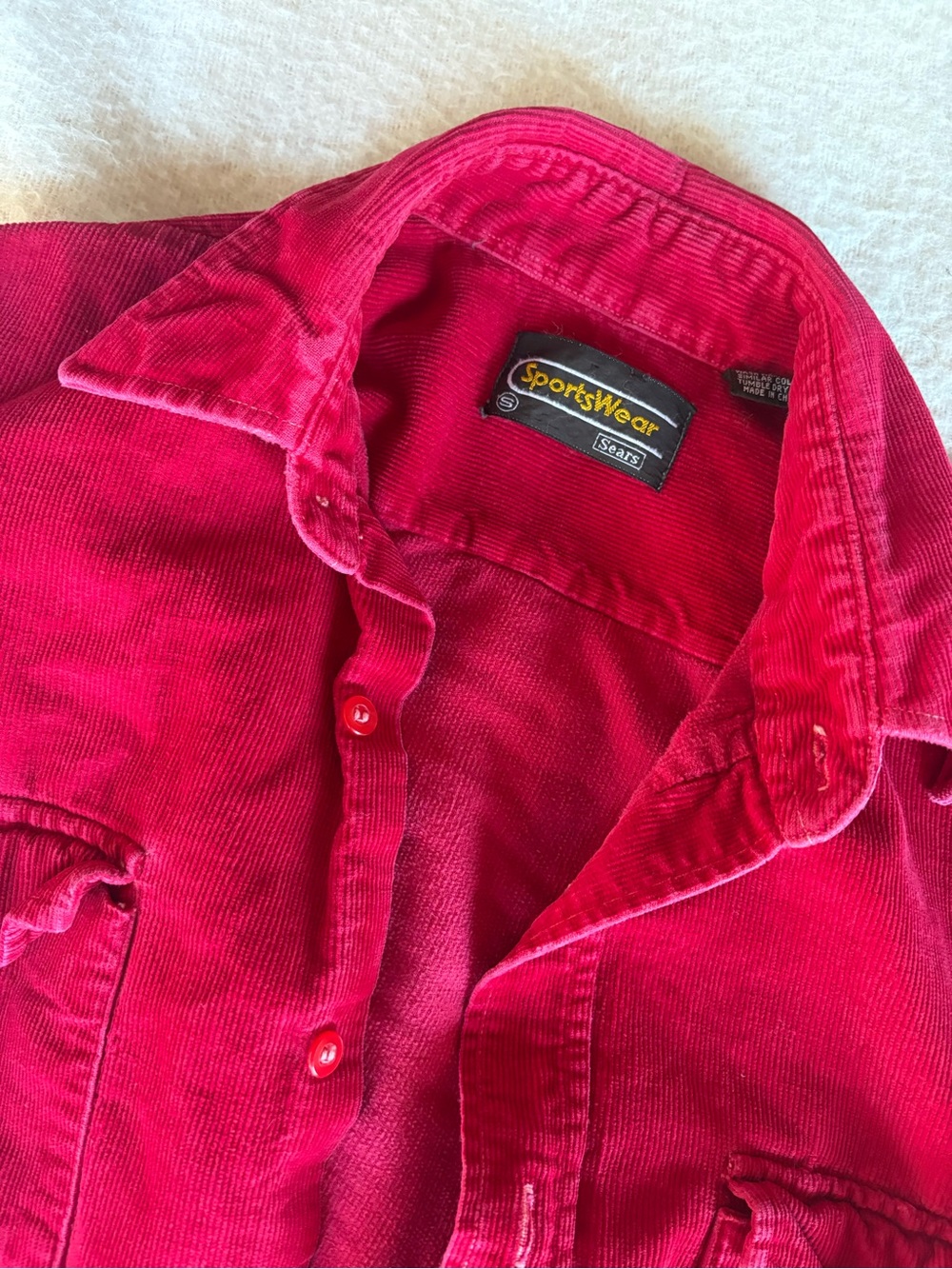 Sears SportsWear Corduroy Button-Up Shirt in Vibrant Red. Vintage. Size small